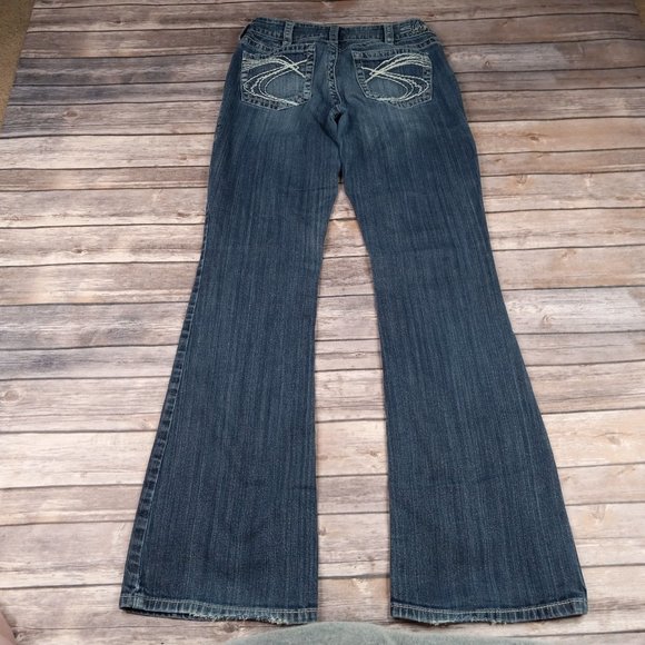 Silver Jeans Suki Boot Cut 30 Lightly Distressed - Picture 8 of 9